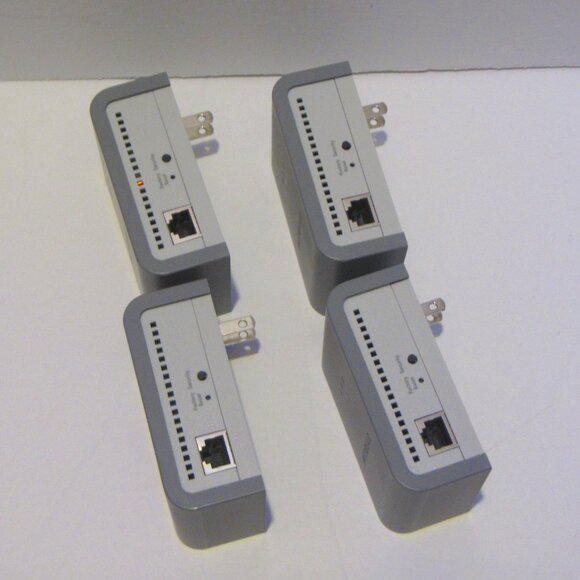 Lot of 4 Netgear XAV101 Powerline AV Ethernet Adapter - Picture 2 of 7